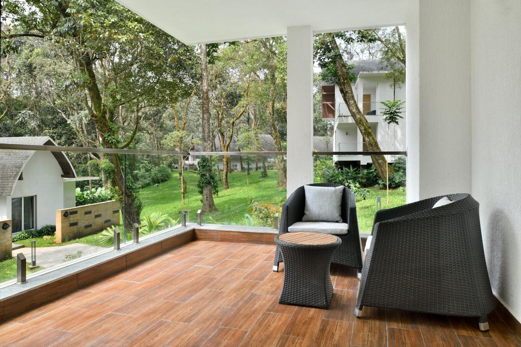 Coorg Marriott Resort & Spa Madikeri Esterno foto