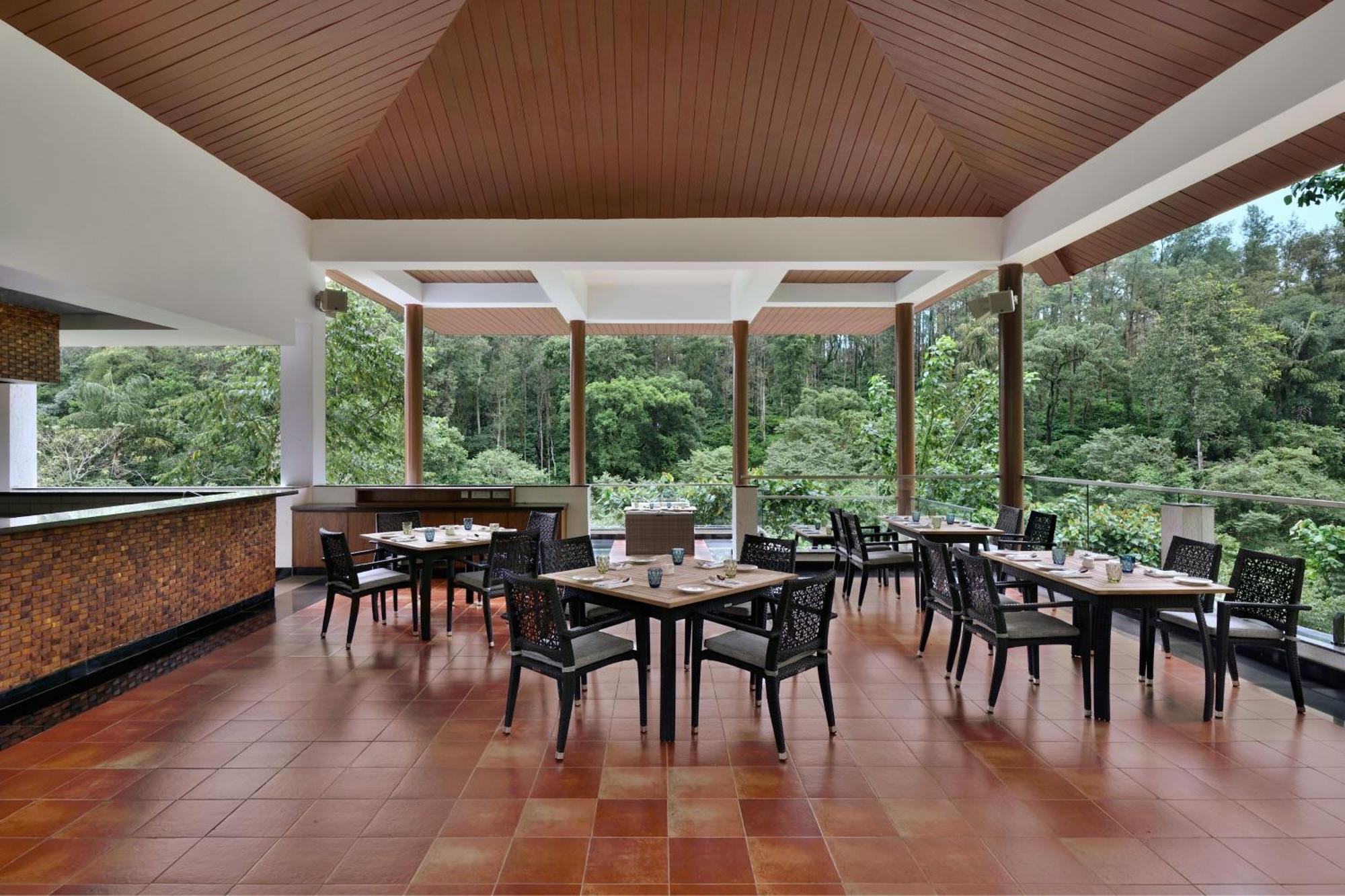 Coorg Marriott Resort & Spa Madikeri Esterno foto